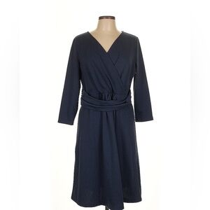 Essential Long Sleeve Wrap